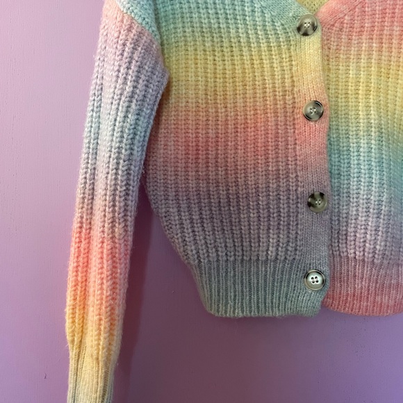 Colorful Women's Sweater - Picture 2 of 6